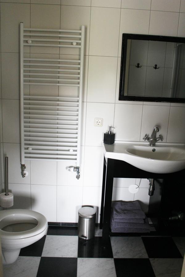 Hotel Restaurant Wad Oars Anjum Экстерьер фото